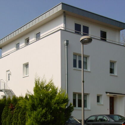 Aufstockung zu einem Mehrfamilienhaus in Rösrath